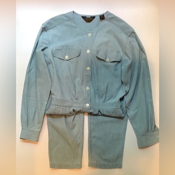Eddie Bauer Women’s Size Medium Blue Chambray Jumpsuit - Picture 5 of 6